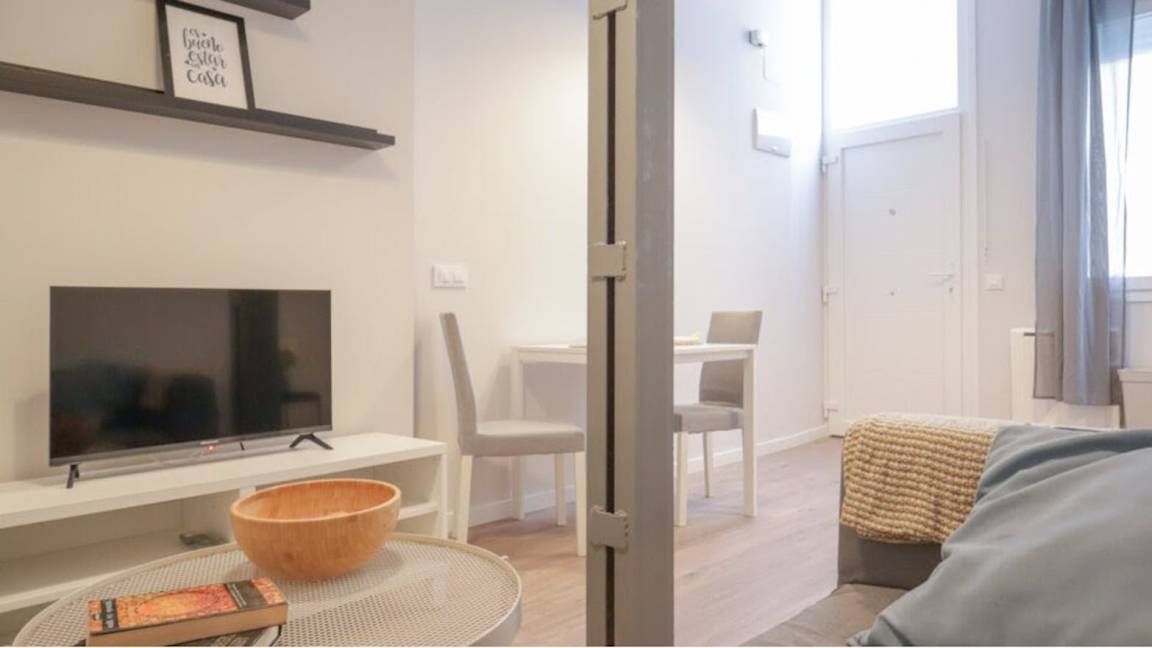 30 M² Appartamento Vacanza ∙ 1 Camera Da Letto ∙ 2 Ospiti - Majadahonda
