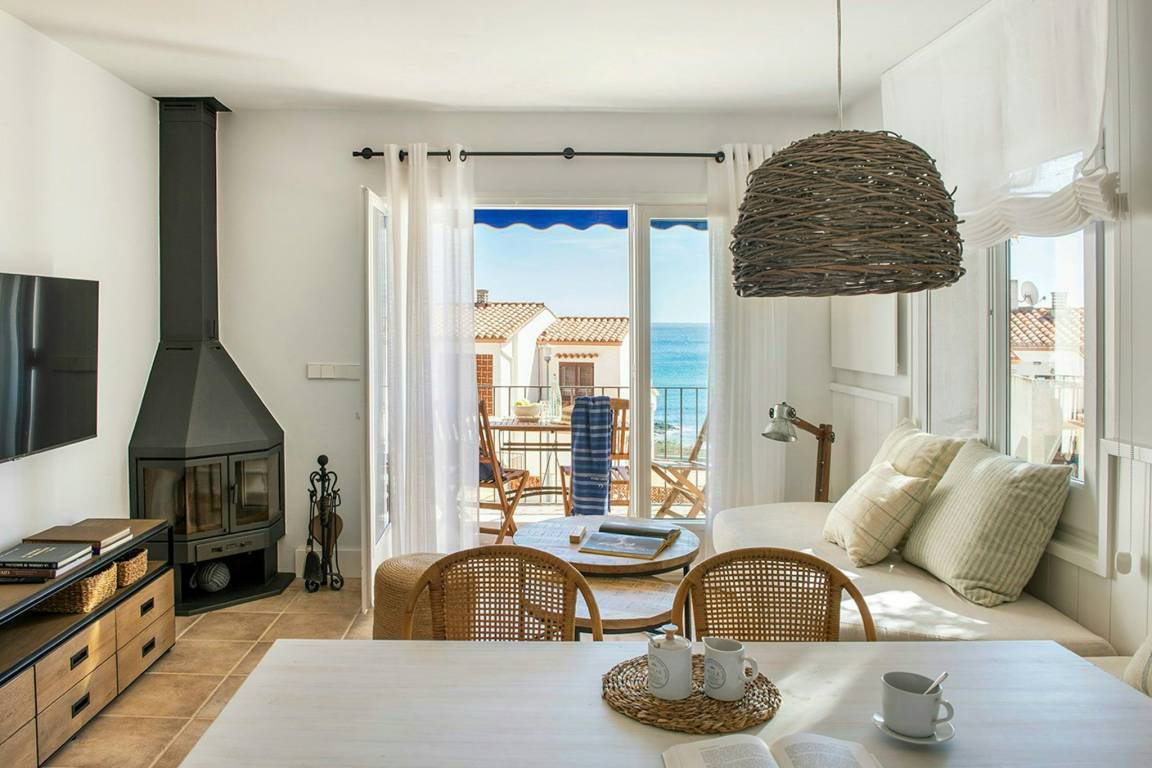 63 M² Ferienwohnung ∙ 2 Schlafzimmer ∙ 4 Gäste - Colera