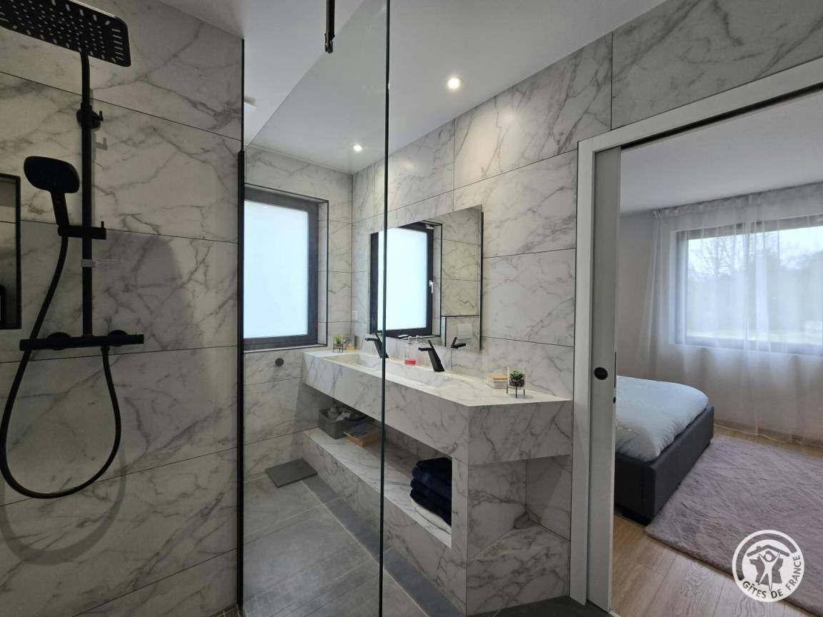 120 m² Gîte ∙ 3 Schlafzimmer ∙ 6 Gäste – Bild 11