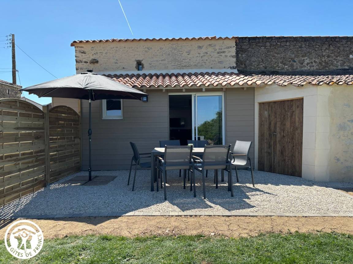 90 M² Cottage ∙ 2 Chambres ∙ 6 Personnes - Chantonnay