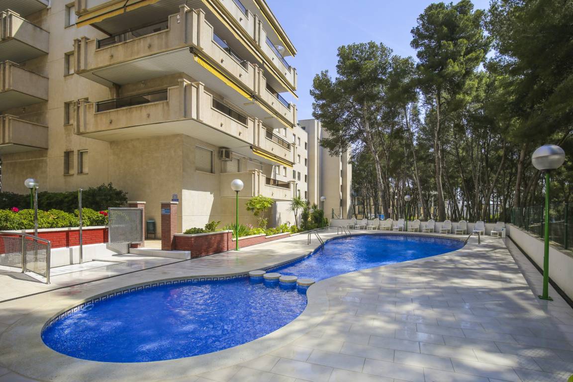 74 M² Apartamento ∙ 3 Habitaciones ∙ 5 Huéspedes - タラゴーナ
