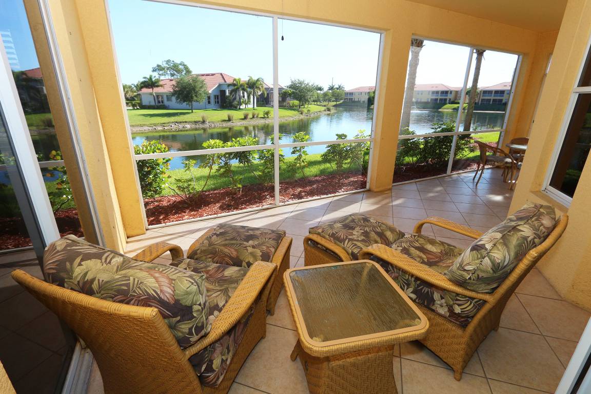 154 M² Condo ∙ 2 Bedrooms ∙ 4 Guests - Cypress Lake, FL