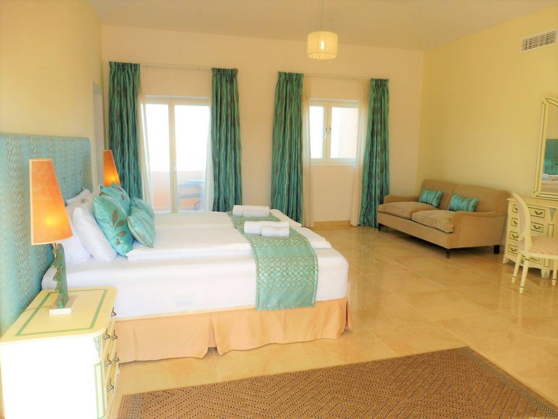 370 m² Ferienhaus ∙ 4 Schlafzimmer ∙ 9 Gäste – Bild 10