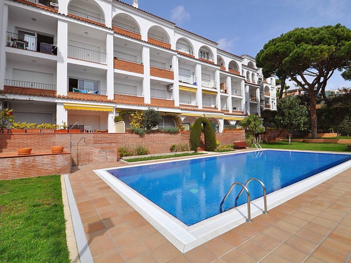 60 M² Apartamento ∙ 1 Habitación ∙ 4 Huéspedes - Lloret de Mar