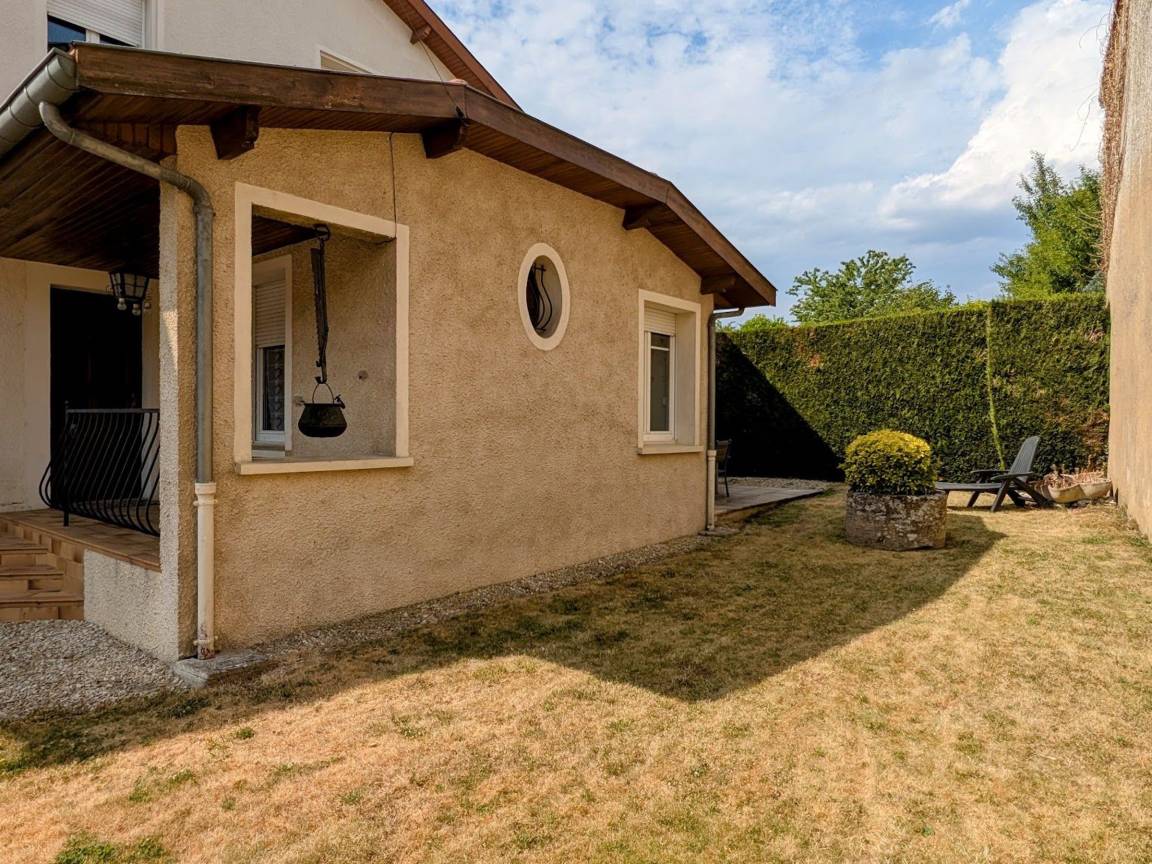 130 M² Cottage ∙ 3 Chambres ∙ 6 Personnes - Meuse