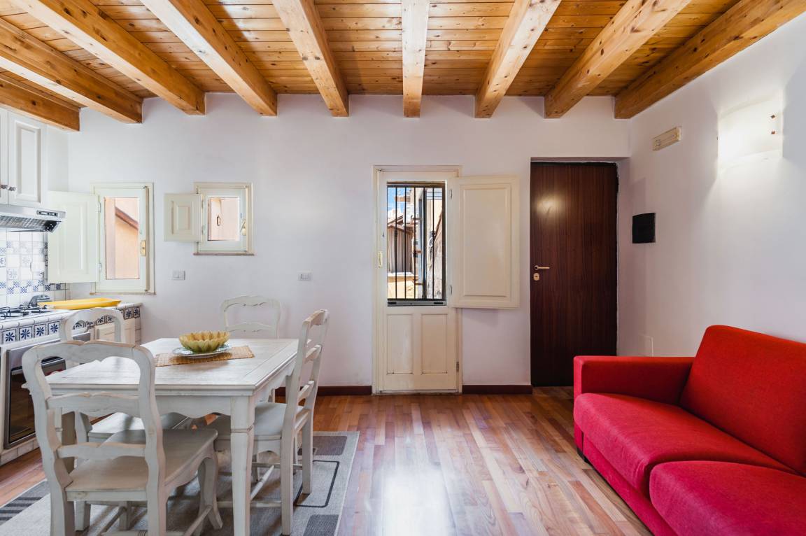 45 M² Apartment ∙ 1 Bedroom ∙ 4 Guests - Syracuse