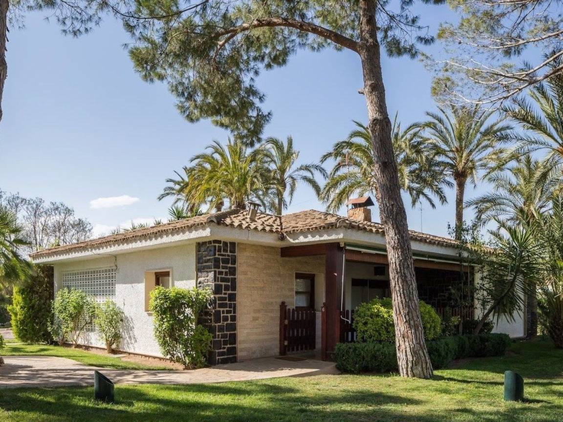 175 M² Apartamento ∙ 1 Habitación ∙ 8 Huéspedes - San Antonio de Benagéber