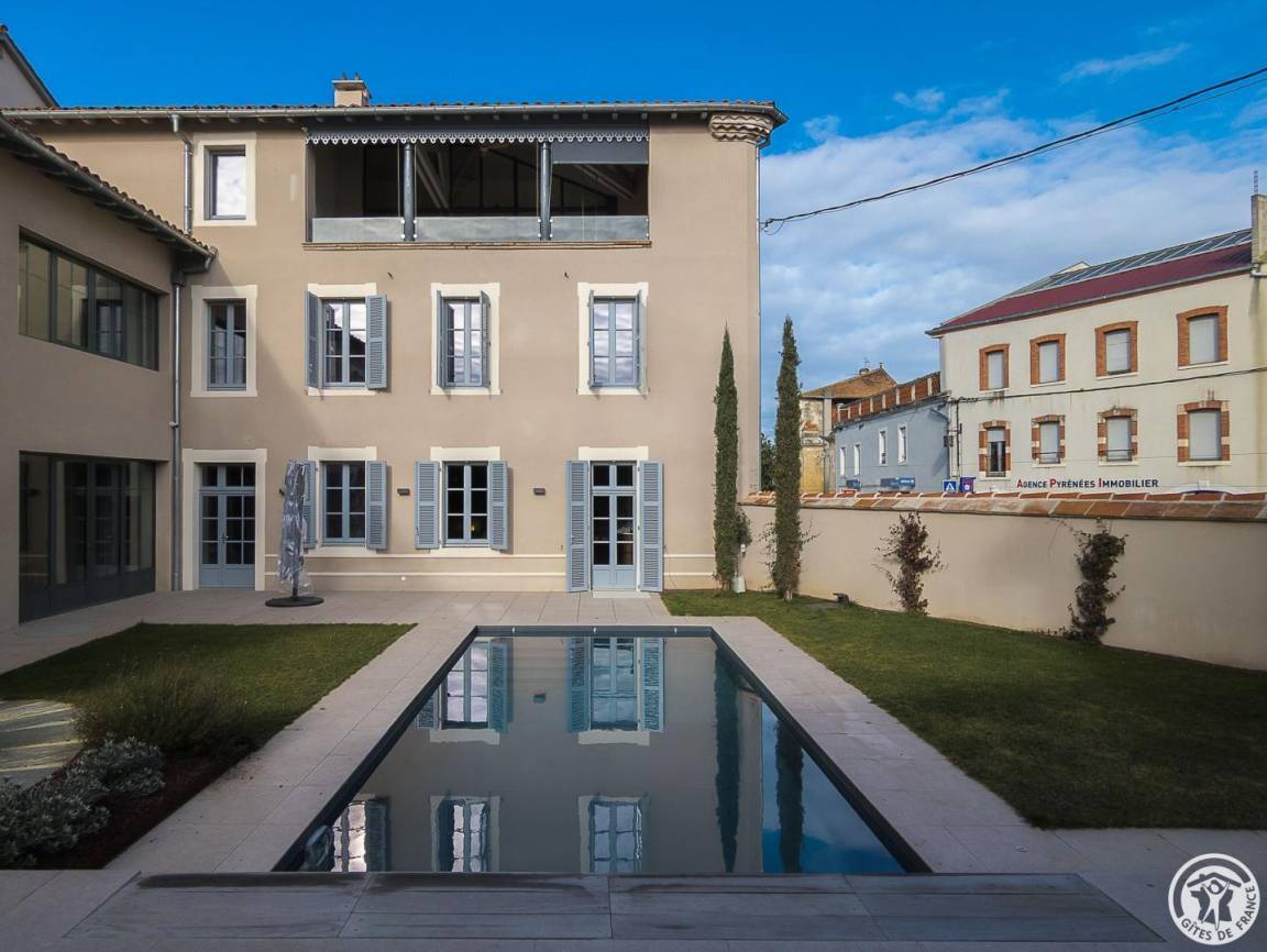 489 M² Gîte ∙ 6 Chambres ∙ 12 Personnes - Martres-Tolosane