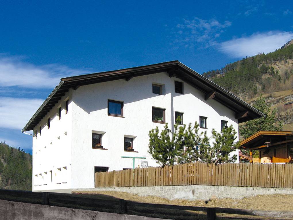 240 M² Ferienhaus ∙ 6 Schlafzimmer ∙ 16 Gäste - Sölden