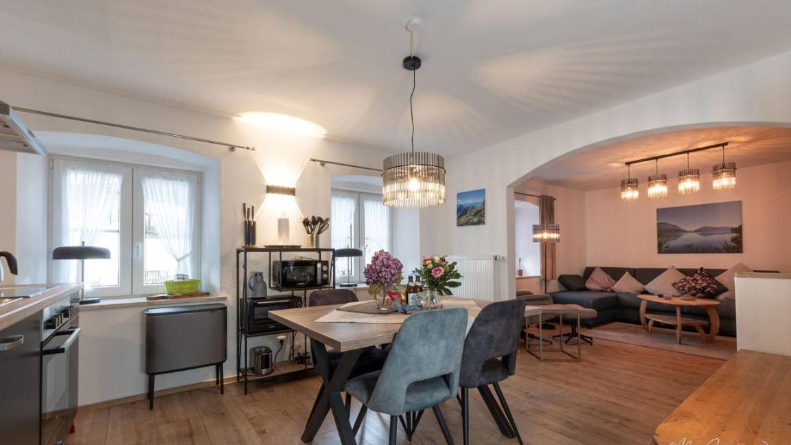 75 M² Apartment ∙ 1 Bedroom ∙ 2 Guests - Mittenwald
