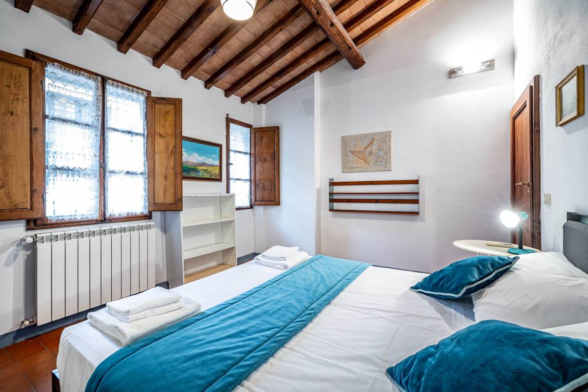 88 M² Apartamento ∙ 3 Habitaciones ∙ 6 Huéspedes - Florencia