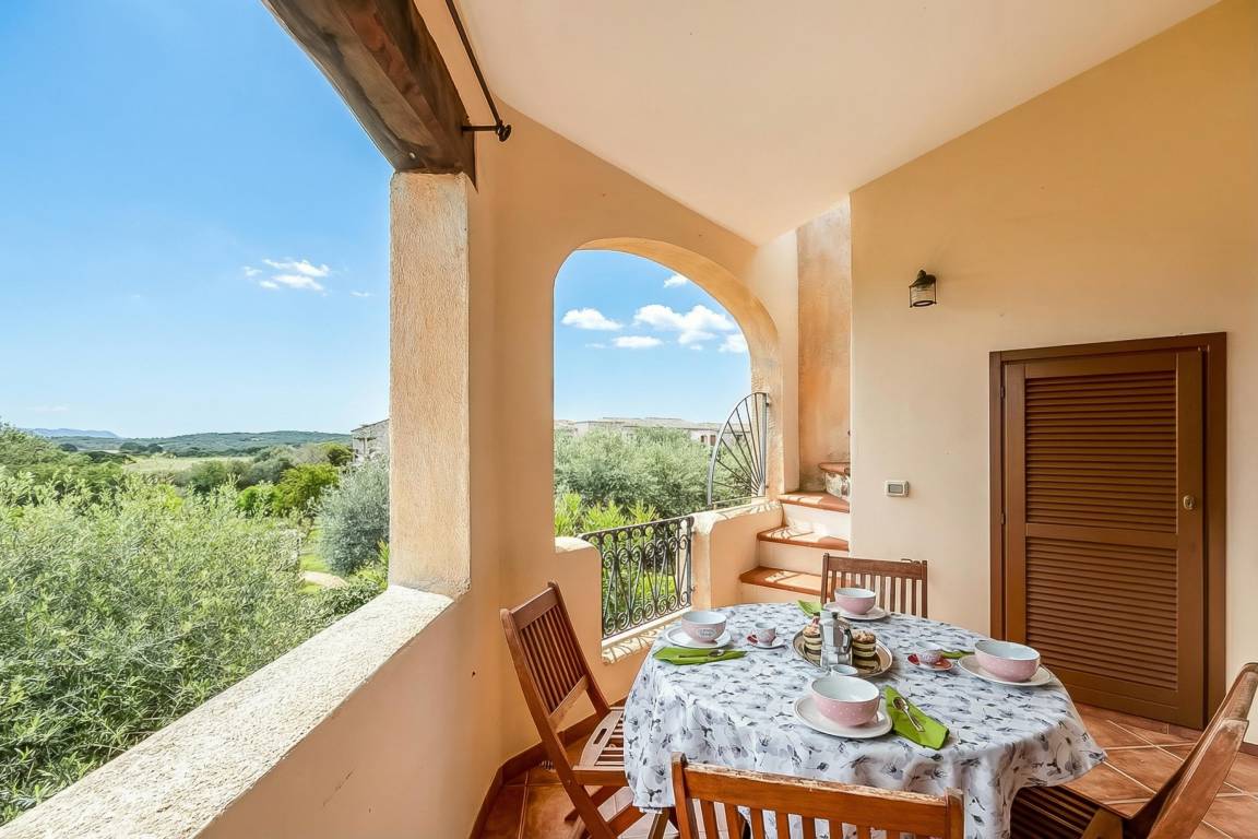 65 M² Apartamento ∙ 2 Habitaciones ∙ 6 Huéspedes - Cerdeña