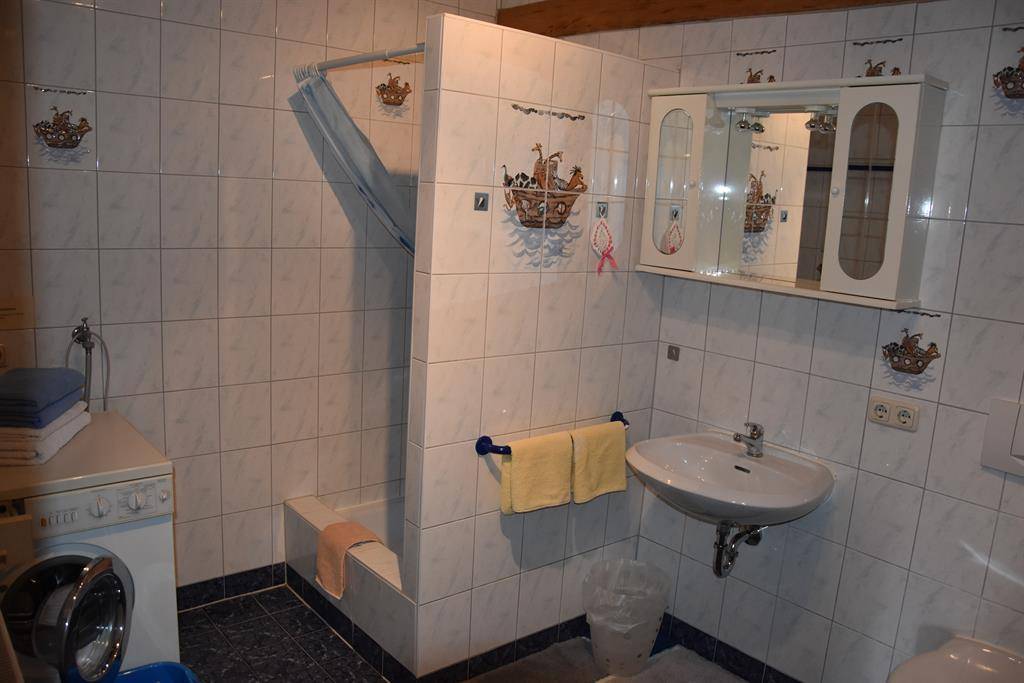 90 M² Ferienwohnung ∙ 2 Schlafzimmer ∙ 4 Gäste - Bad Bayersoien