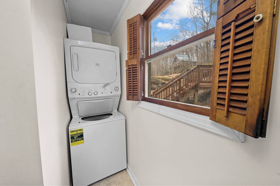 148 M² Cabin ∙ 4 Bedrooms ∙ 10 Guests - Beech Mountain, NC