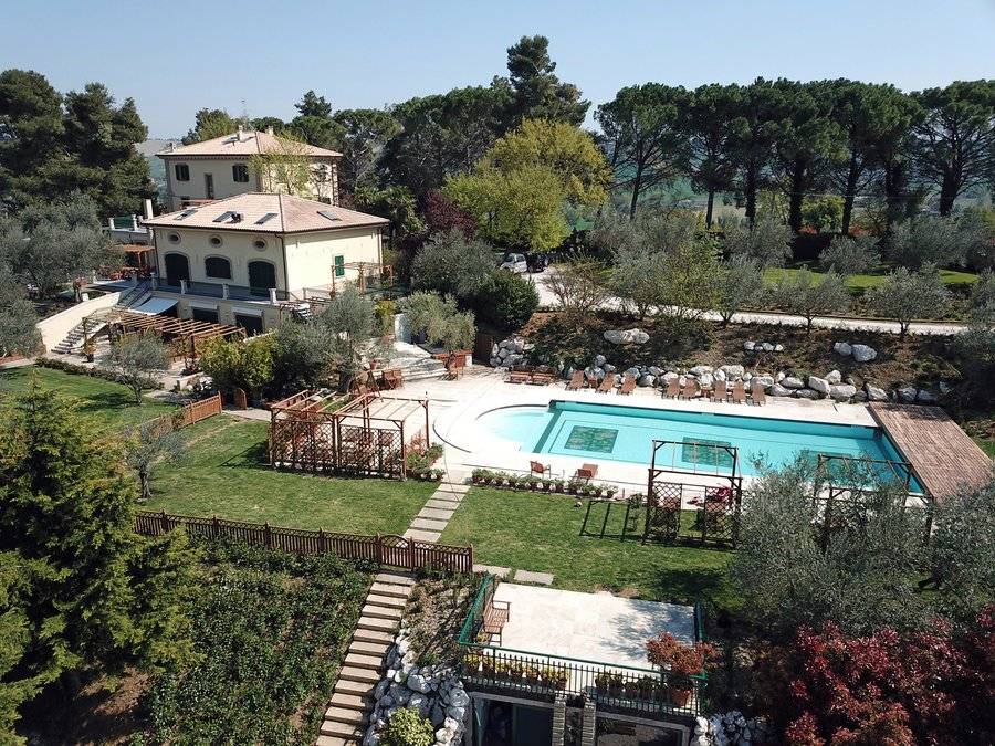 350 M² Agriturismo ∙ 1 Camera Da Letto ∙ 16 Ospiti - Marche