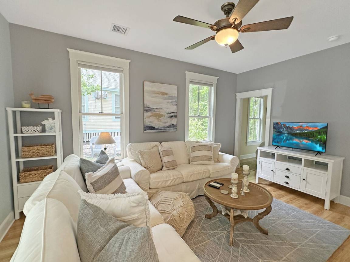 Condo ∙ 2 Bedrooms ∙ 4 Guests - Wells