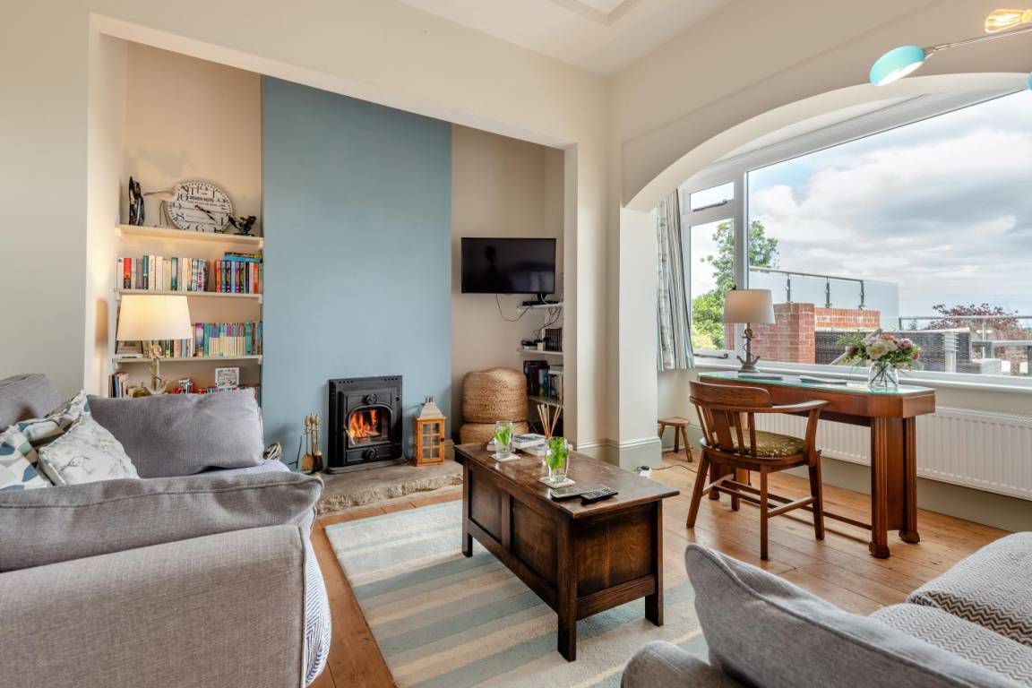 Cottage ∙ 5 Bedrooms ∙ 9 Guests - Swanage