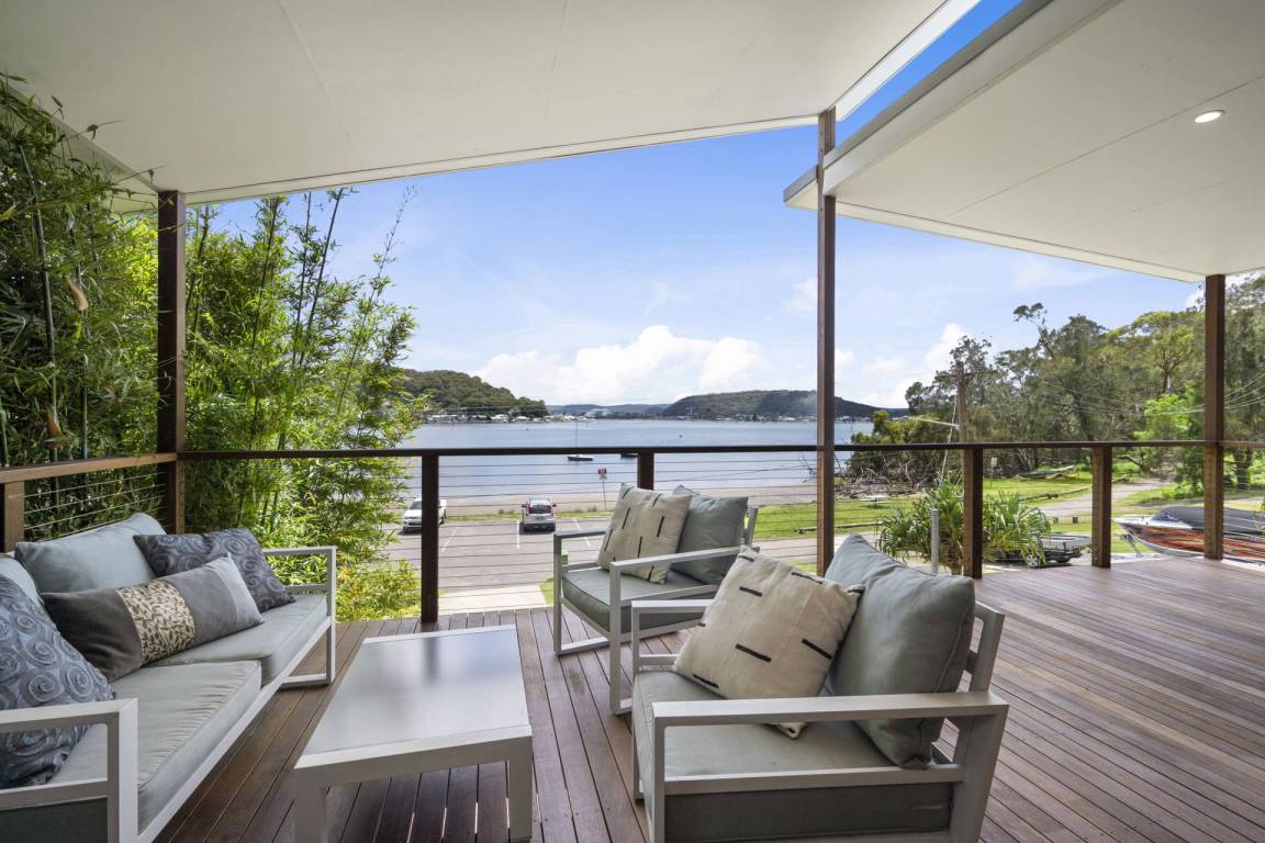 333 M² House ∙ 3 Bedrooms ∙ 6 Guests - Gosford