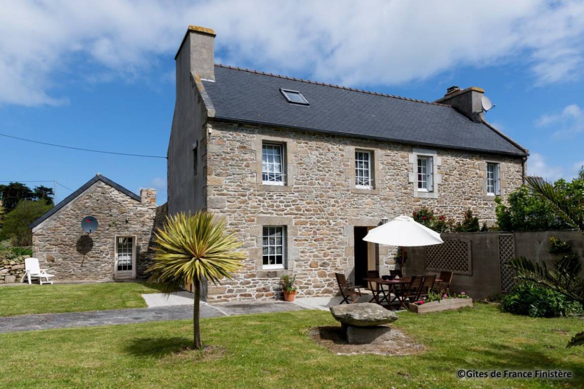 93 m&sup2; G&icirc;te 3 Schlafzimmer 6 G&auml;ste