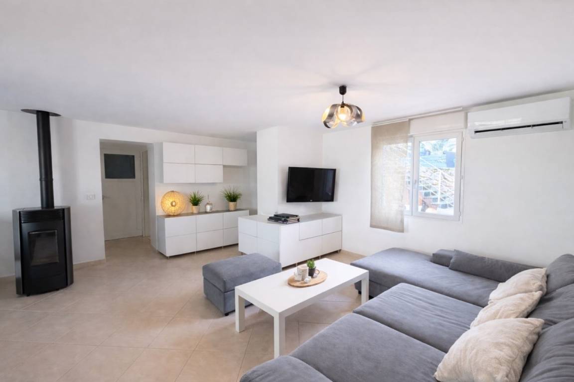 130 M² Huis ∙ 4 Slaapkamers ∙ 8 Gasten - La Motte