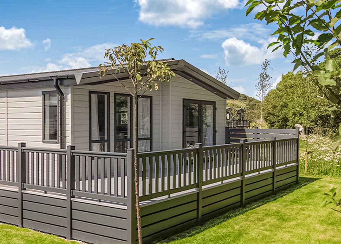 Chalet ∙ 2 Bedrooms ∙ 4 Guests - Newquay