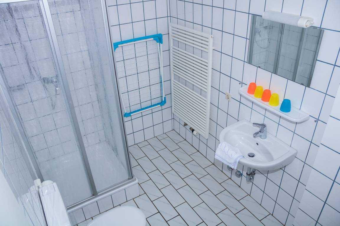 79 m² Ferienwohnung ∙ 2 Schlafzimmer ∙ 5 Gäste – Bild 8