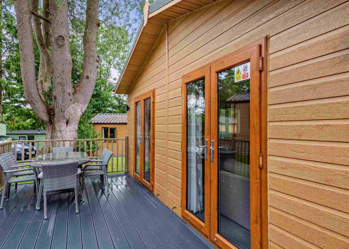 Chalet ∙ 3 Bedrooms ∙ 8 Guests - Bowness-on-Windermere