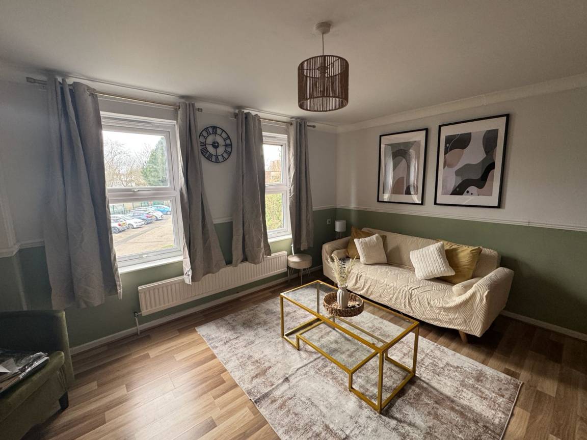 Apartamento ∙ 3 Habitaciones ∙ 6 Huéspedes - Barking