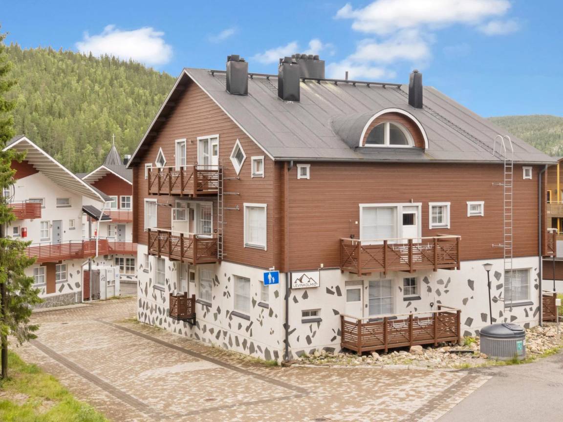 128 M² House ∙ 5 Bedrooms ∙ 10 Guests 5