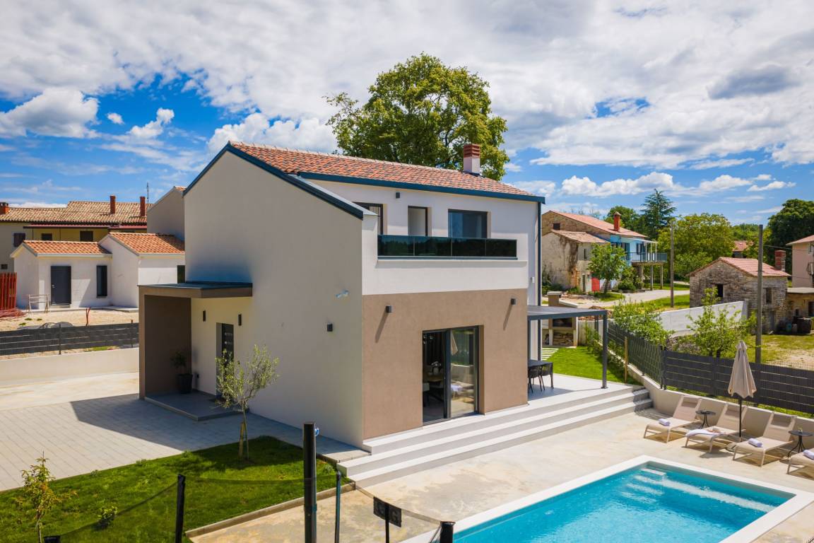 130 M² Villa ∙ 2 Bedrooms ∙ 5 Guests - Pazin
