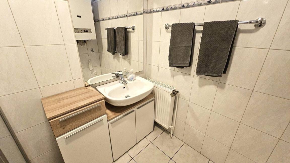 70 m² Ferienhaus ∙ 2 Schlafzimmer ∙ 4 Gäste – Bild 12