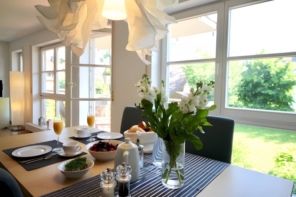 90 M² Ferienwohnung ∙ 2 Schlafzimmer ∙ 4 Gäste - Radolfzell am Bodensee