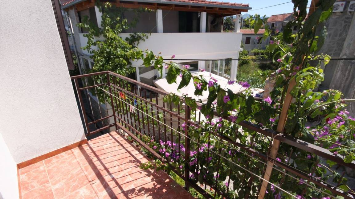 33 M² Apartment ∙ 2 Bedrooms ∙ 3 Guests - Drvenik