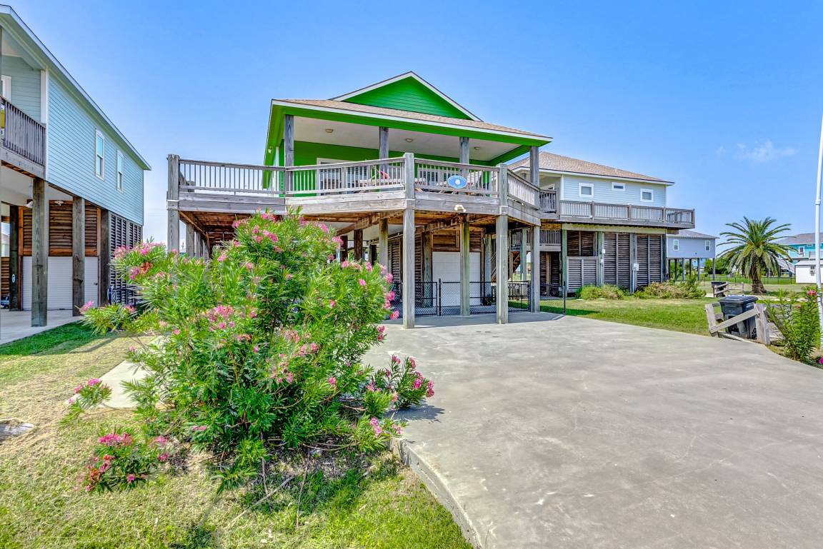 84 M² House ∙ 2 Bedrooms ∙ 6 Guests - Crystal Beach, TX