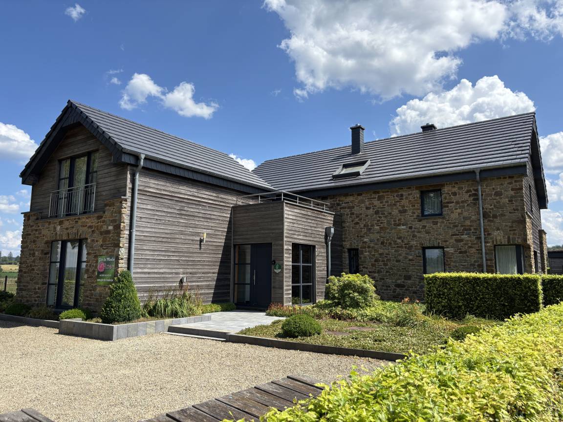 350 M² Gîte ∙ 7 Habitaciones ∙ 14 Huéspedes - Stavelot
