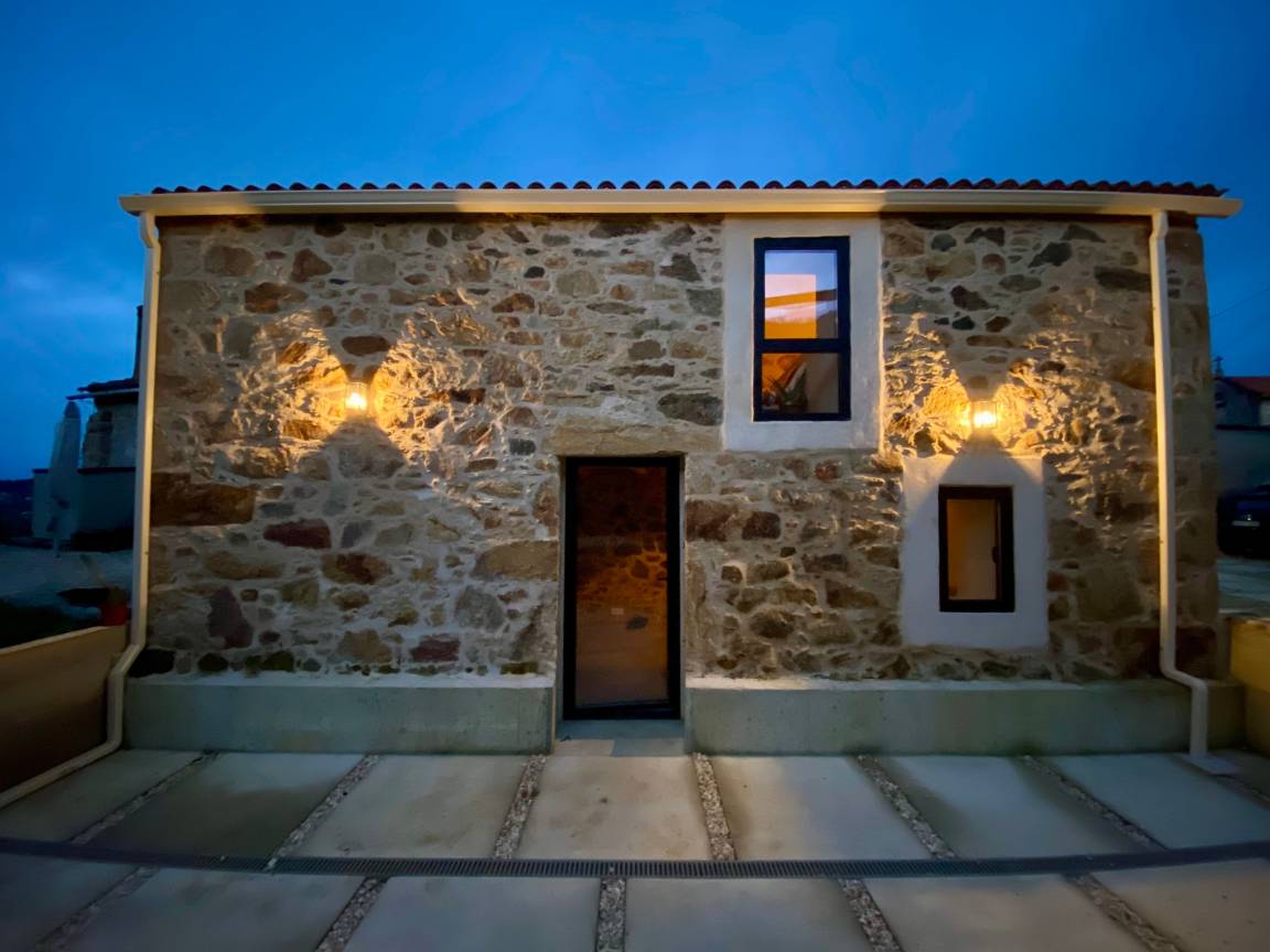 120 M² Casa ∙ 2 Habitaciones ∙ 4 Huéspedes - Carballo