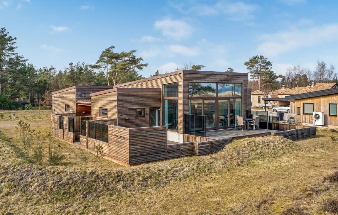 150 M² Maison De Vacances ∙ 4 Chambres ∙ 8 Personnes - Hou