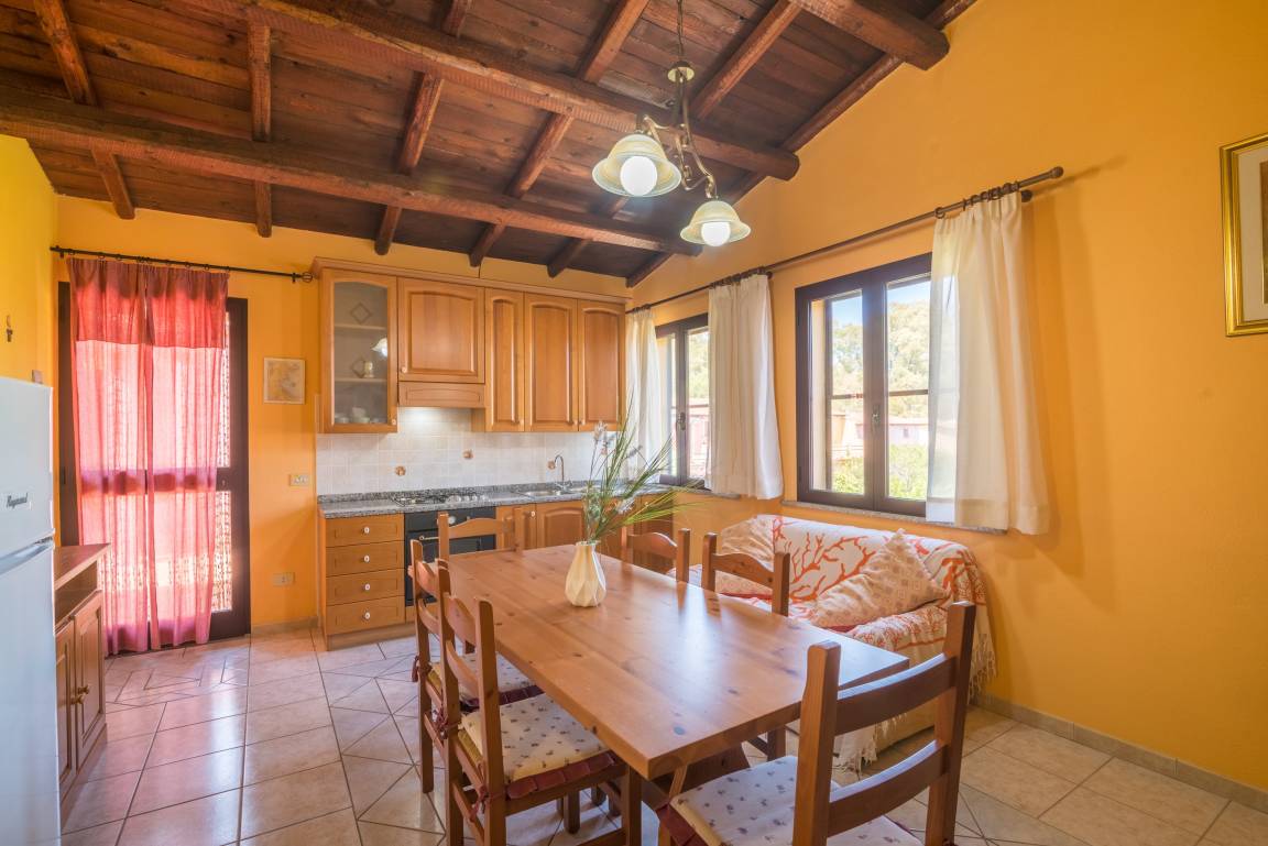 70 M² Casa ∙ 3 Habitaciones ∙ 7 Huéspedes - San Teodoro