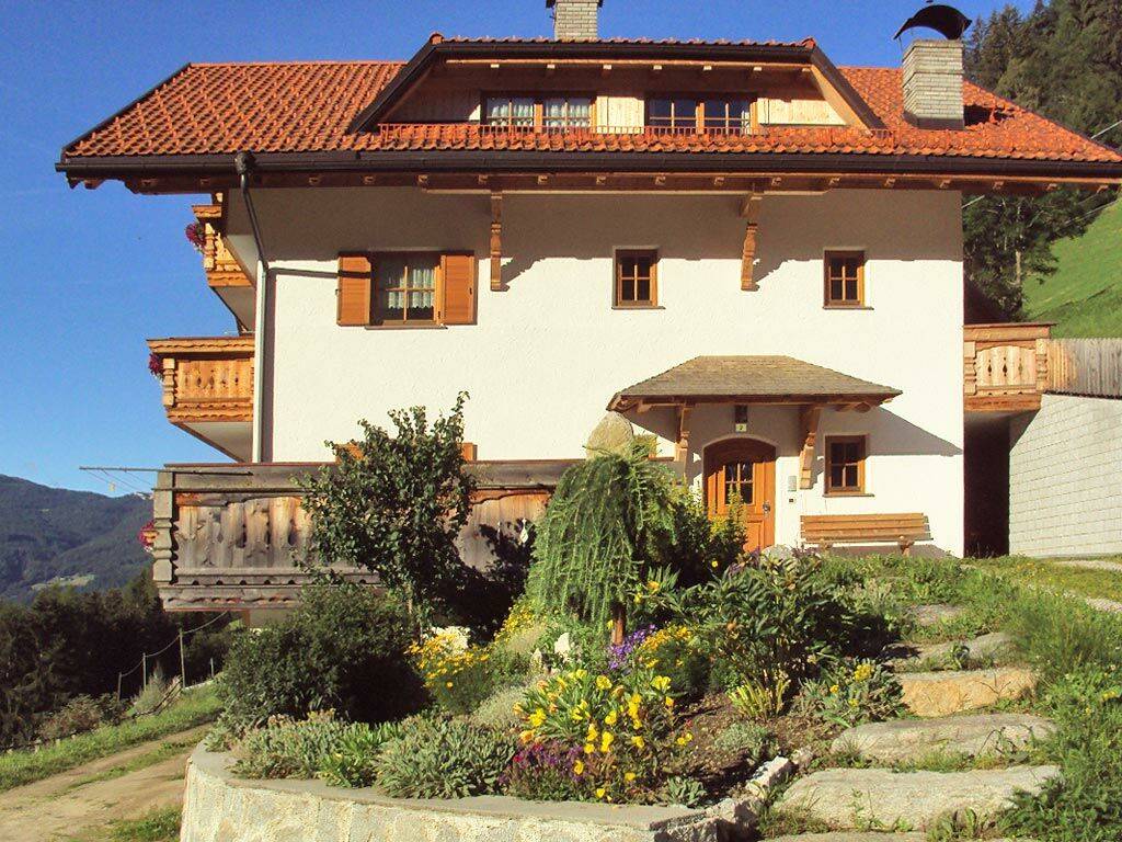 110 M² Appartamento Vacanza ∙ 3 Camere Da Letto ∙ 8 Ospiti - Valdaora