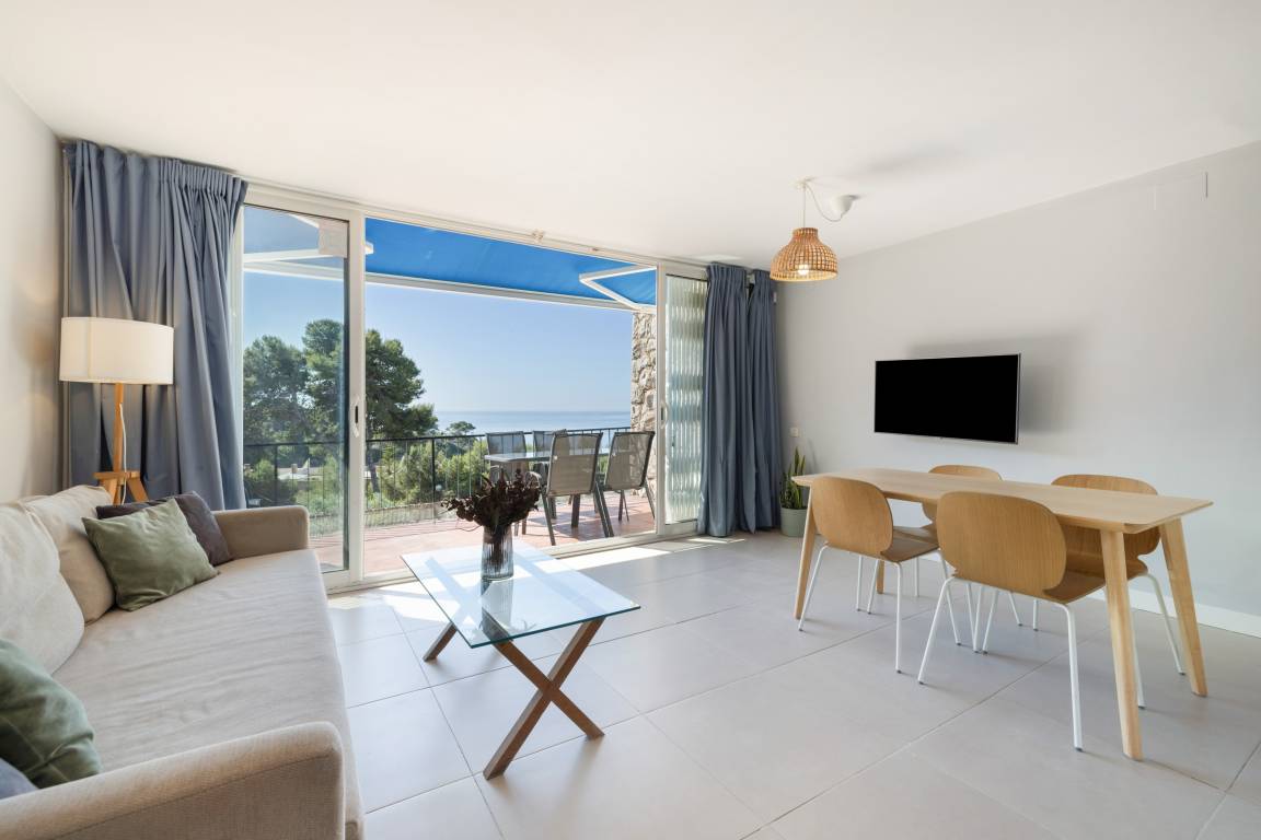 65 M² Apartamento ∙ 2 Habitaciones ∙ 7 Huéspedes - La Pineda