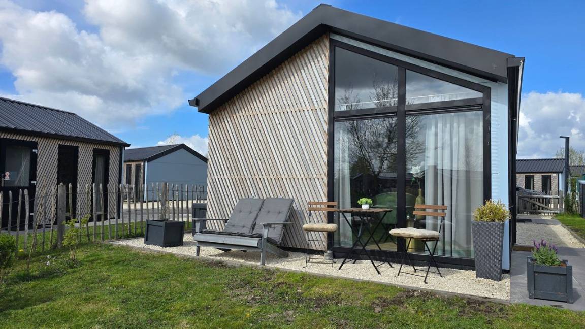 53 M² Ferienhaus ∙ 2 Schlafzimmer ∙ 4 Gäste - Kampen
