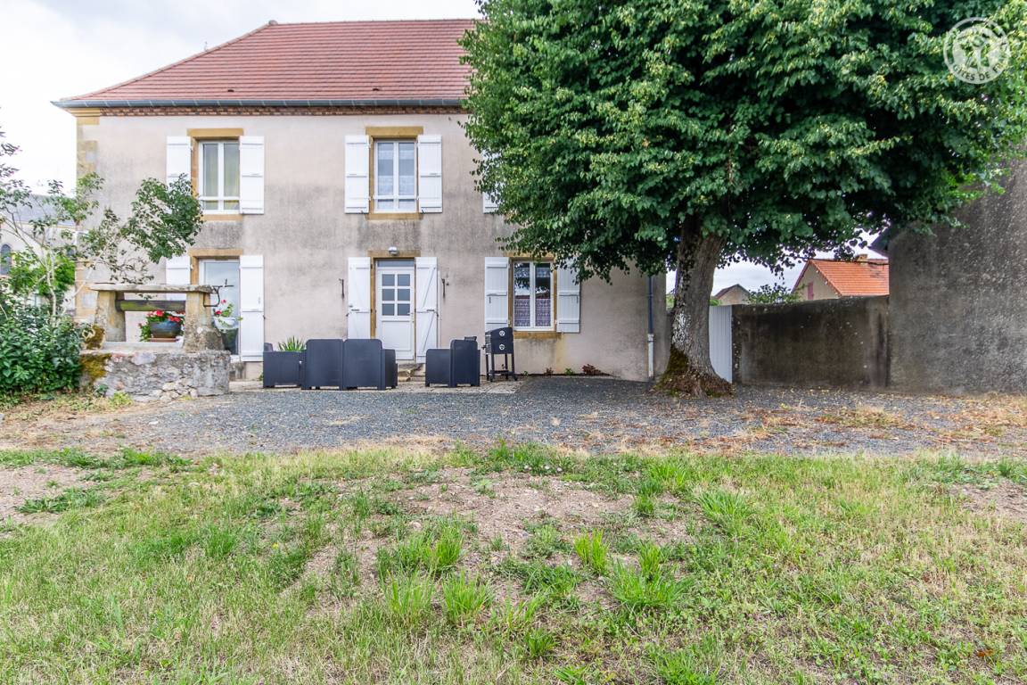 129 m&sup2; G&icirc;te 4 Schlafzimmer 6 G&auml;ste