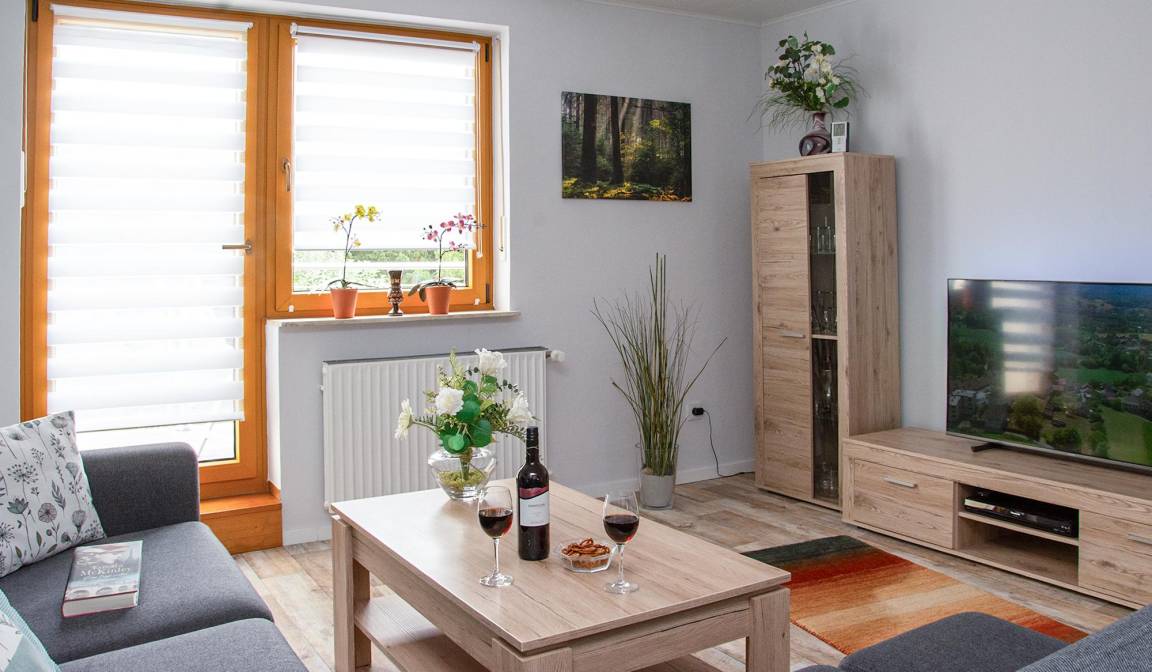 98 M² Ferienwohnung ∙ 2 Schlafzimmer ∙ 3 Gäste - Bad Marienberg (Westerwald)