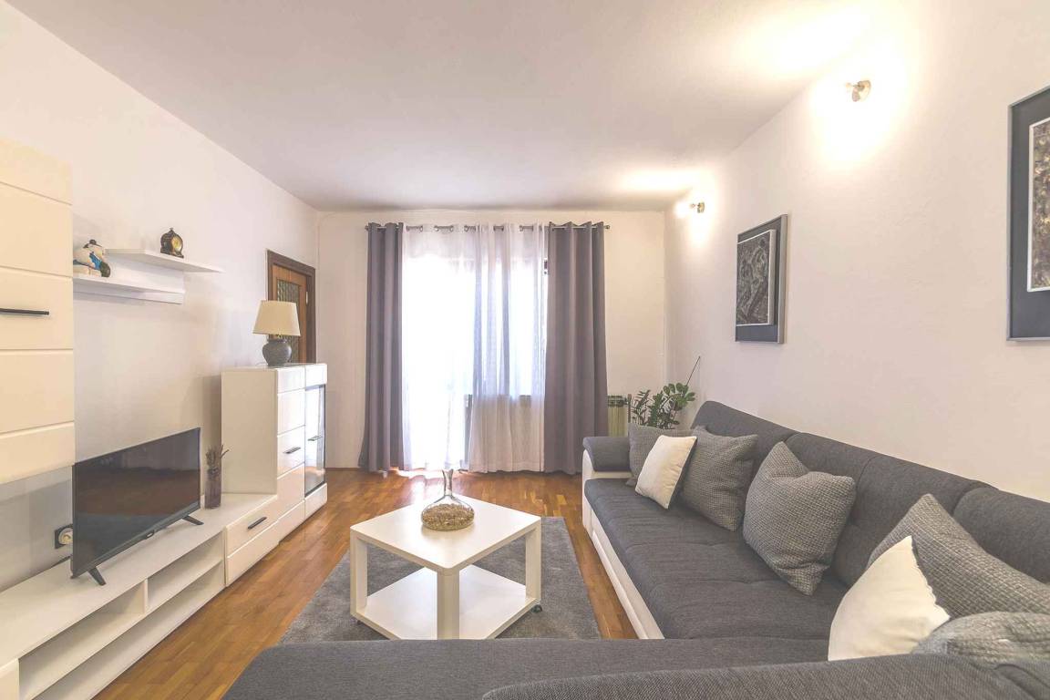 85 M² Appartement ∙ 2 Chambres ∙ 4 Personnes - Banjole