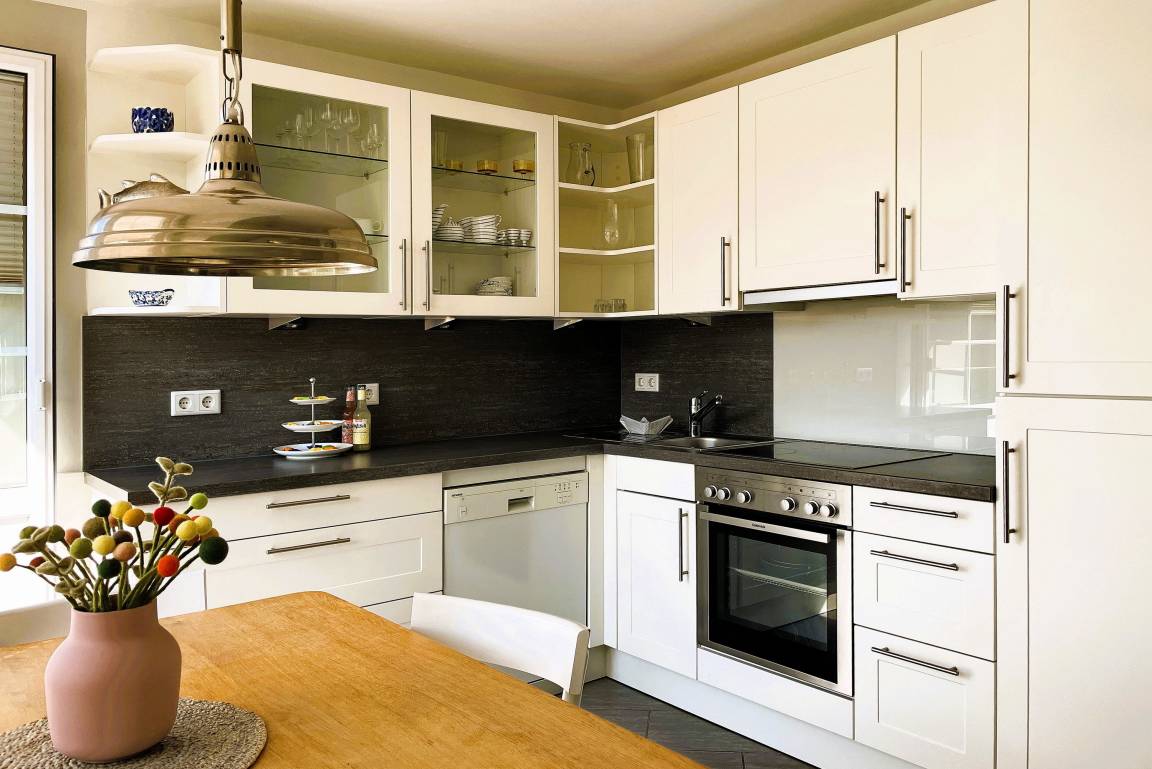 60 m² Ferienwohnung ∙ 1 Schlafzimmer ∙ 2 Gäste – Bild 3