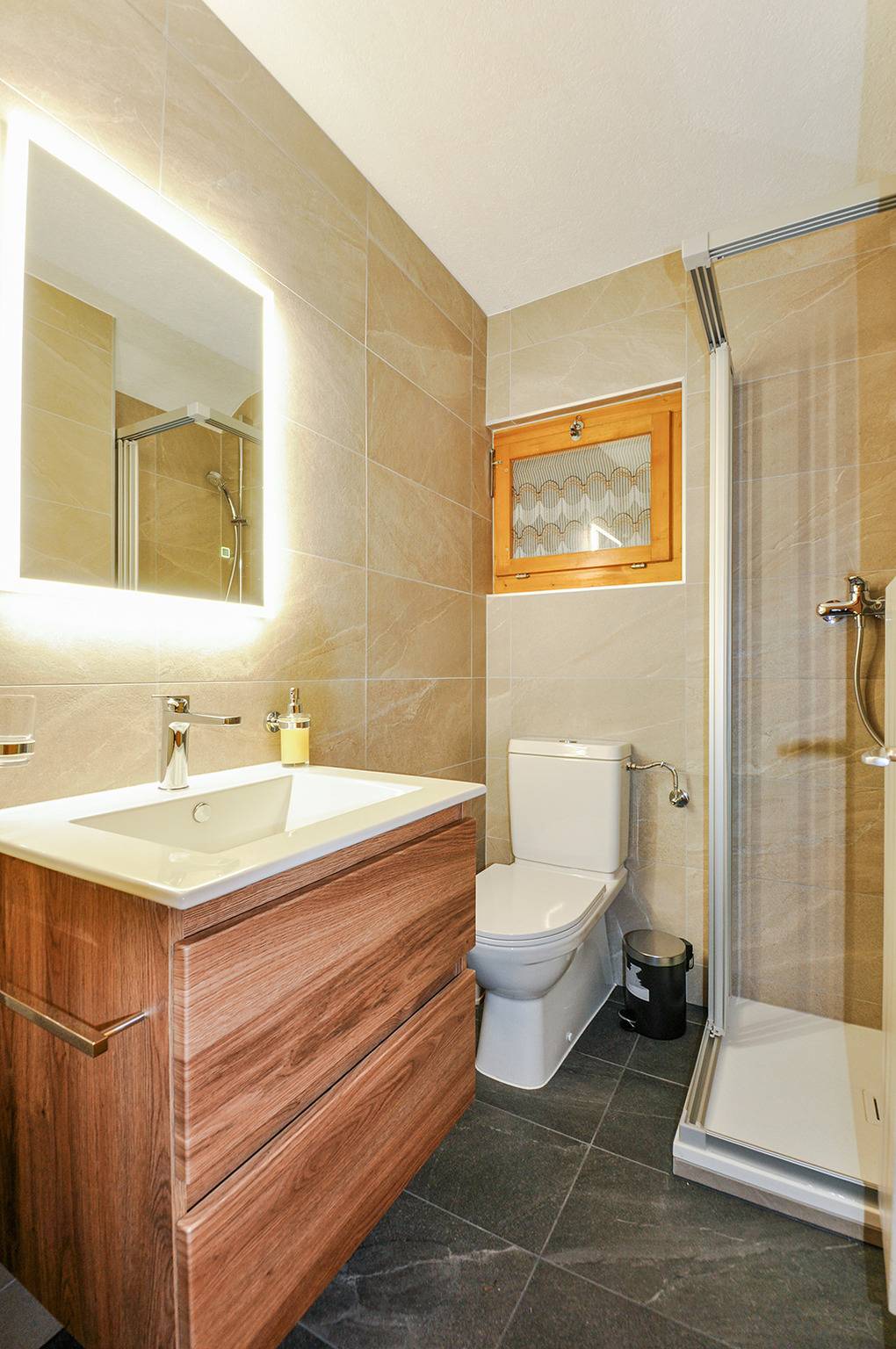 135 m² Ferienhaus ∙ 5 Schlafzimmer ∙ 16 Gäste – Bild 28