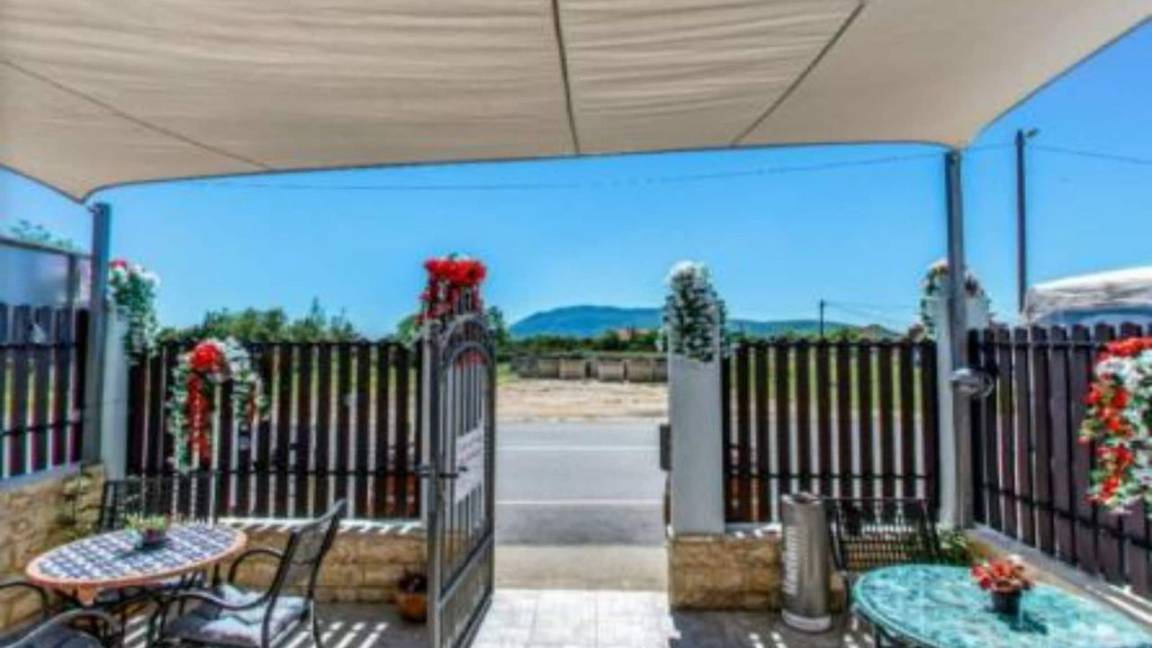 39 M² Casa ∙ 1 Habitación ∙ 3 Huéspedes - Knin