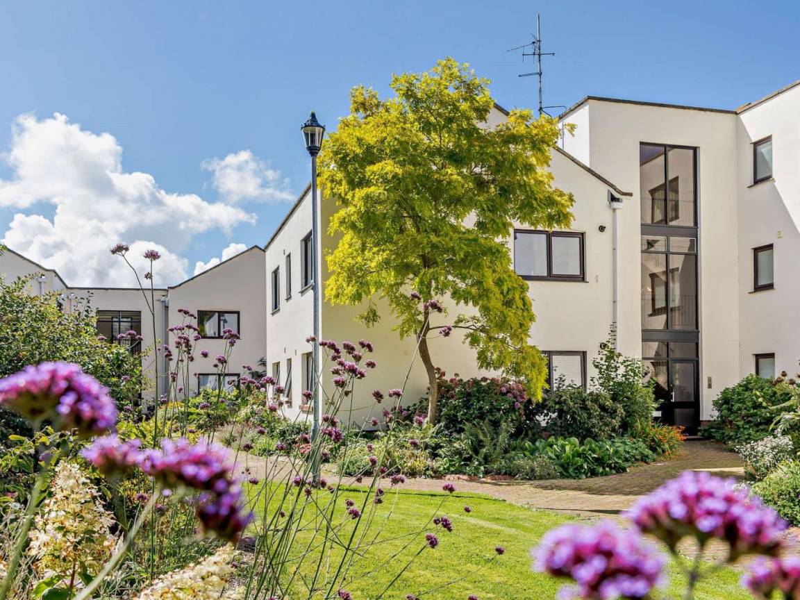 Ferienwohnung ∙ 2 Schlafzimmer ∙ 4 Gäste - Barnstaple