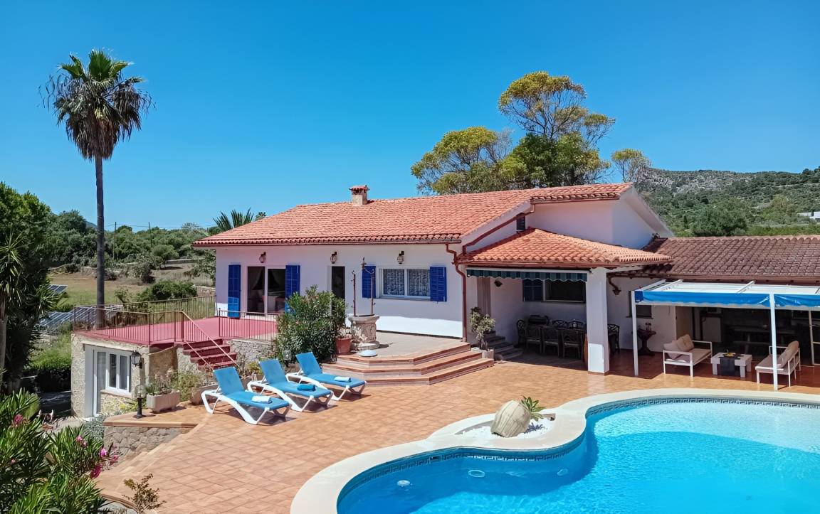 200 M² Ferienhaus ∙ 5 Schlafzimmer ∙ 9 Gäste - Cala Murada
