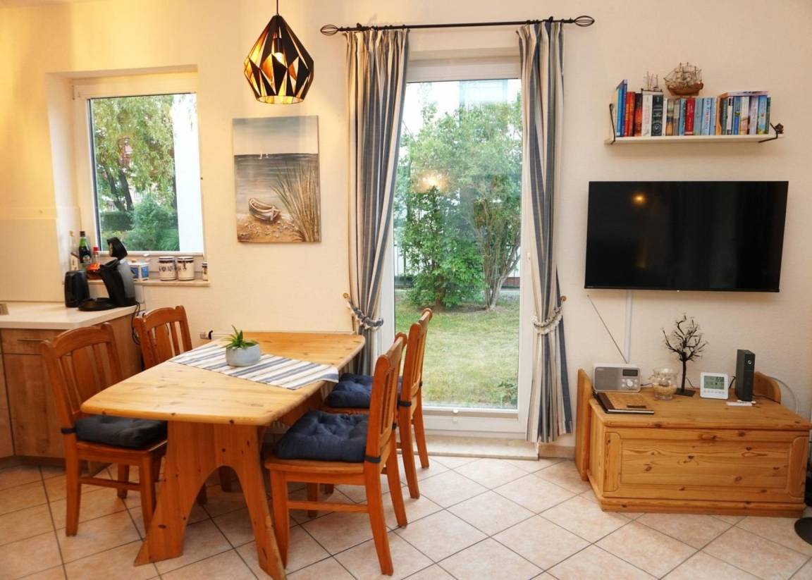 55 m² Ferienwohnung ∙ 1 Schlafzimmer ∙ 2 Gäste – Bild 11